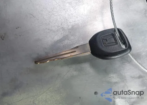 1997 Honda Cr-V from USA, damaged, VIN JHLRD1842VC047497